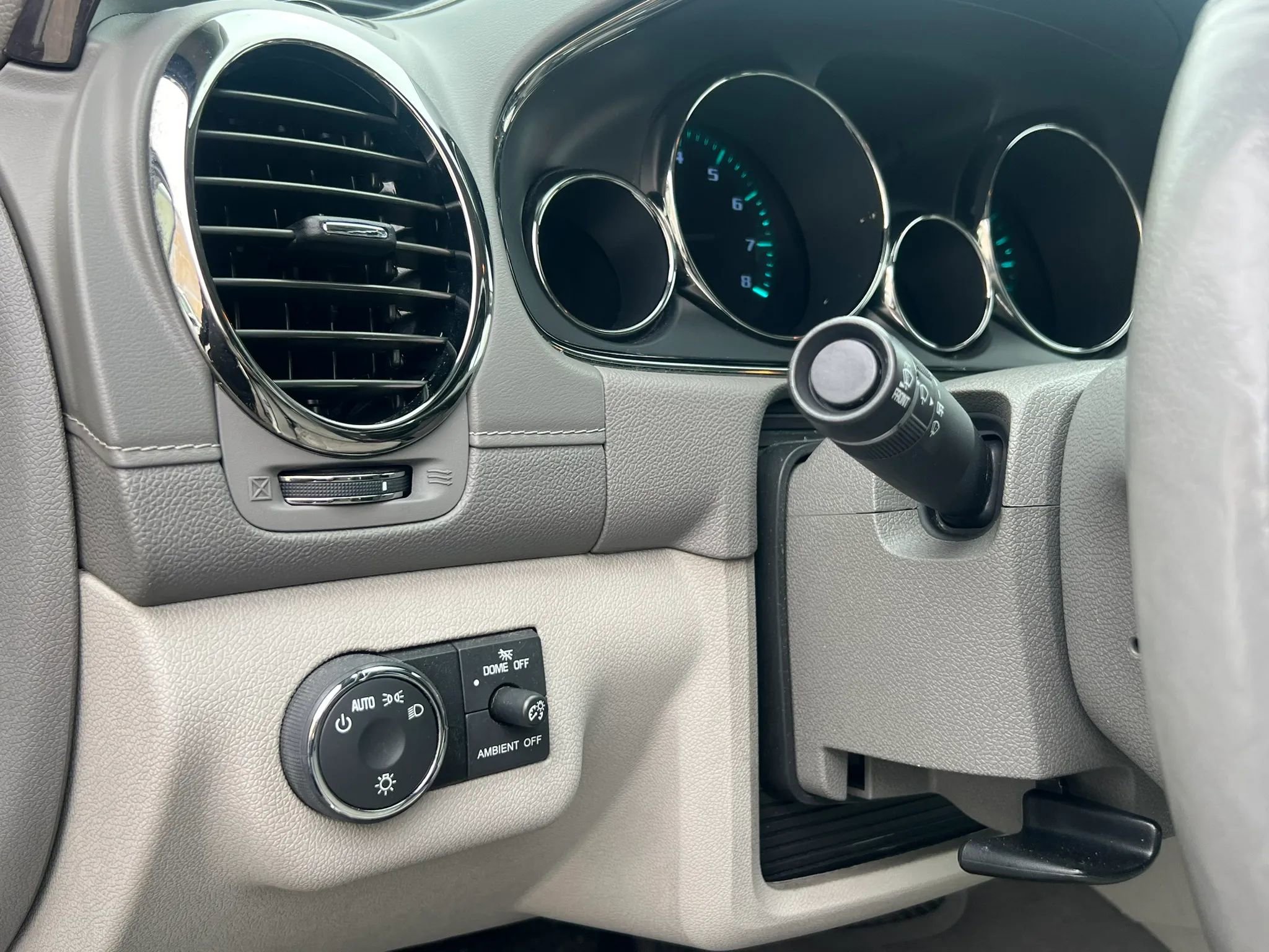 Used 2015 Buick Enclave Leather w/ Trailering Package image 14