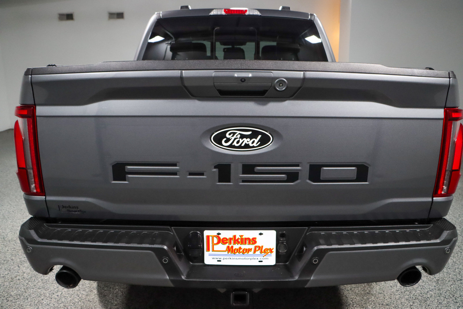 Used 2024 Ford F150 Lariat AWD/4WD image 8