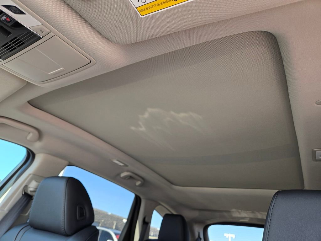 New 2026 Acura MDX SH-AWD image 14