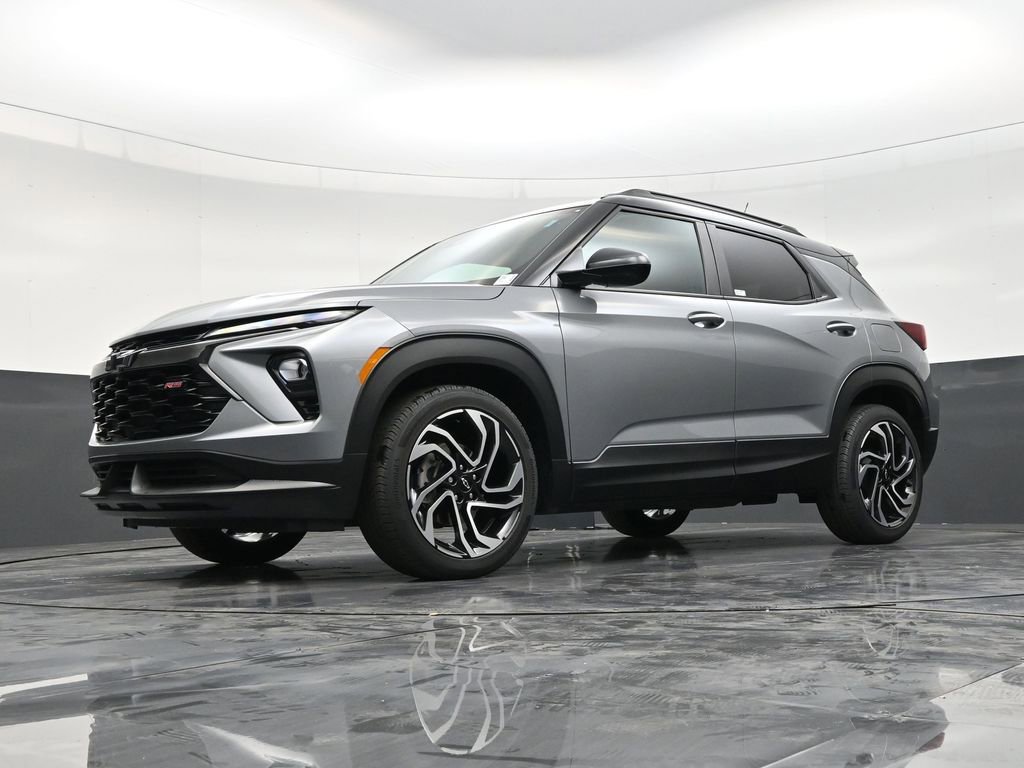 Used 2025 Chevrolet TrailBlazer RS FWD image 21