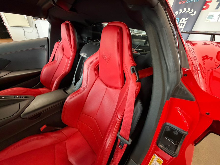 Used 2024 Chevrolet Corvette Stingray Coupe RWD image 33