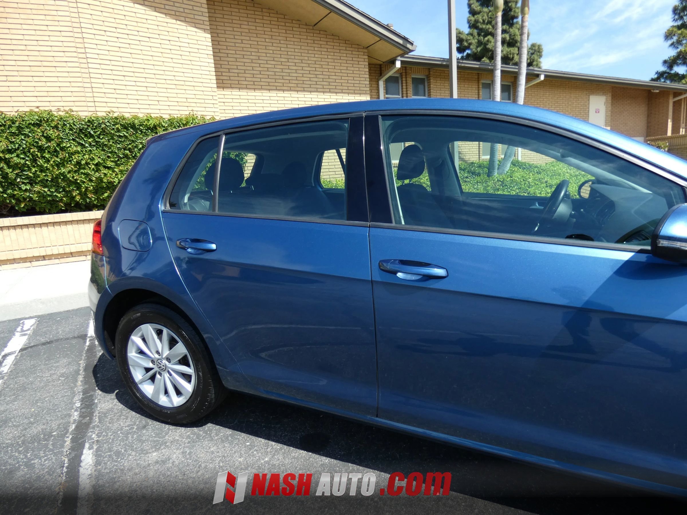 Used 2018 Volkswagen Golf S FWD image 7