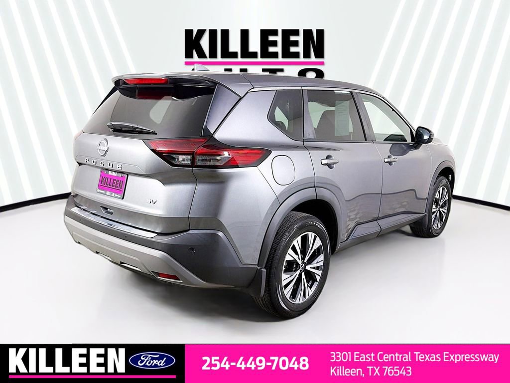 Used 2022 Nissan Rogue SV image 8