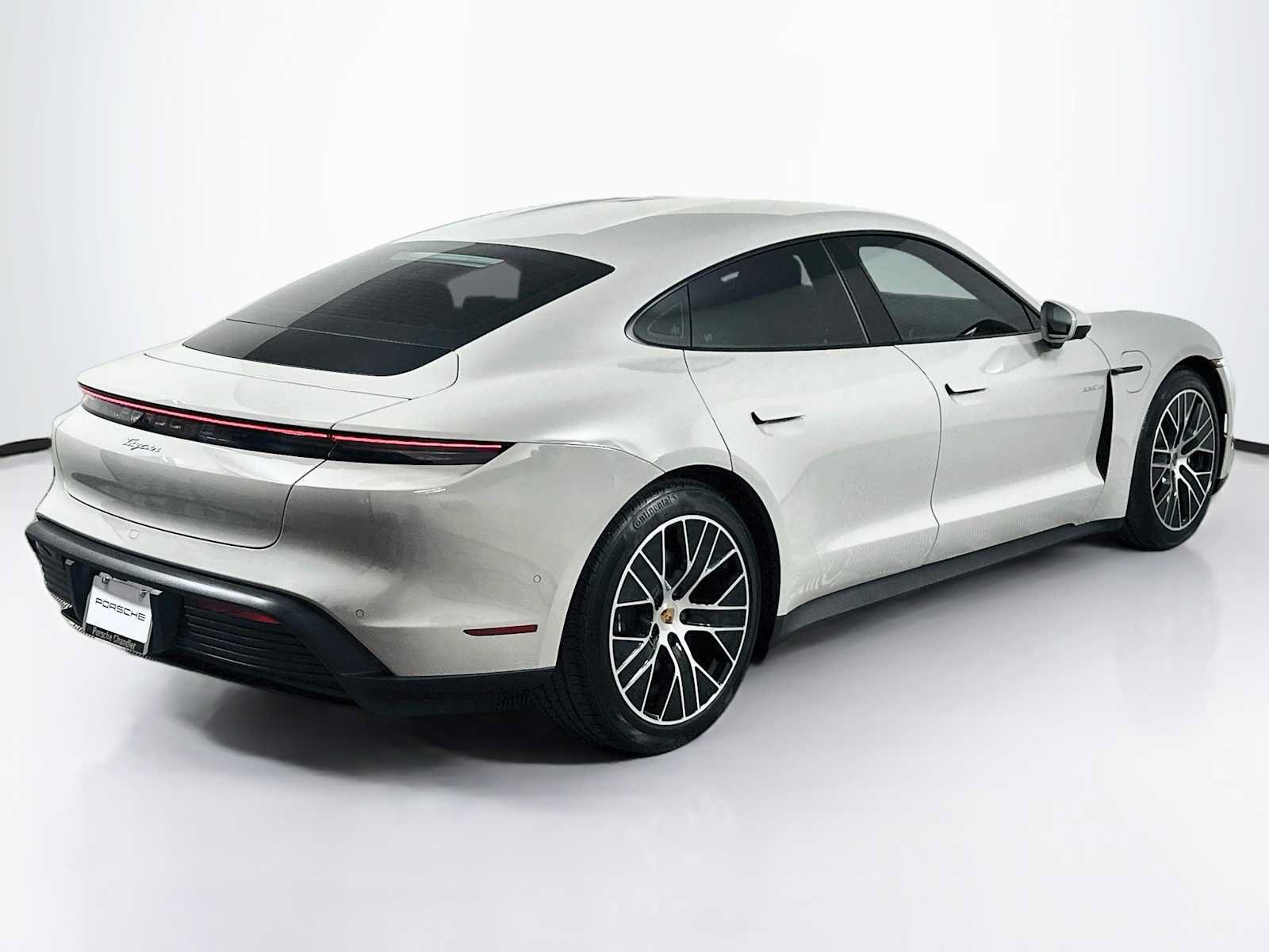 Certified 2025 Porsche Taycan RWD image 9