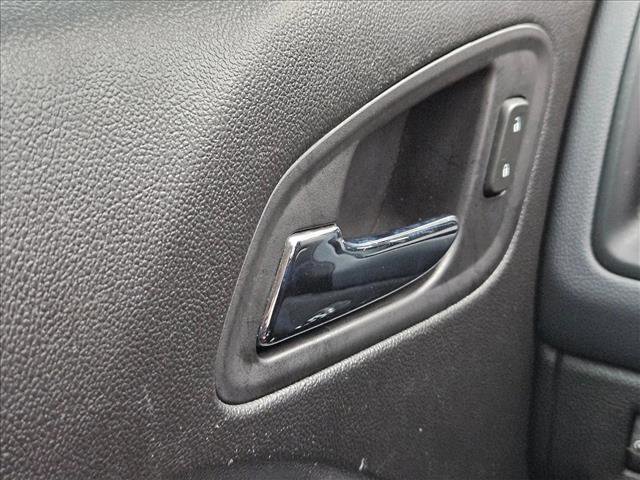 Used 2018 Chevrolet Colorado Z71 RWD image 16