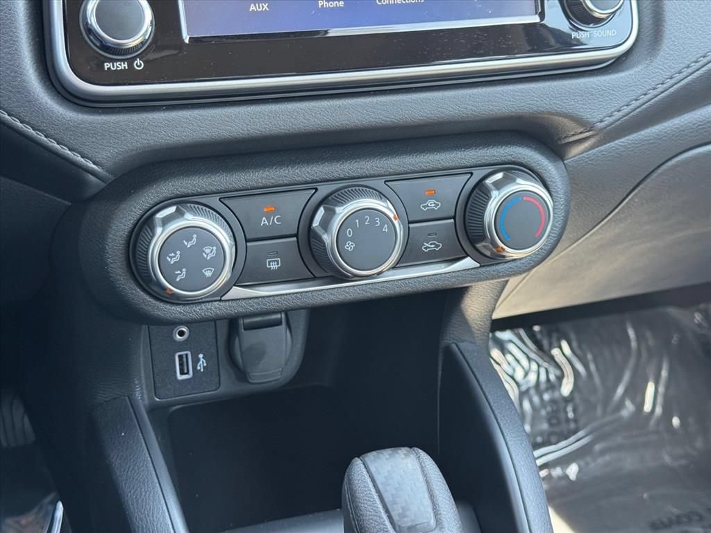 Certified 2024 Nissan Versa S w/ Trunk Package FWD image 21