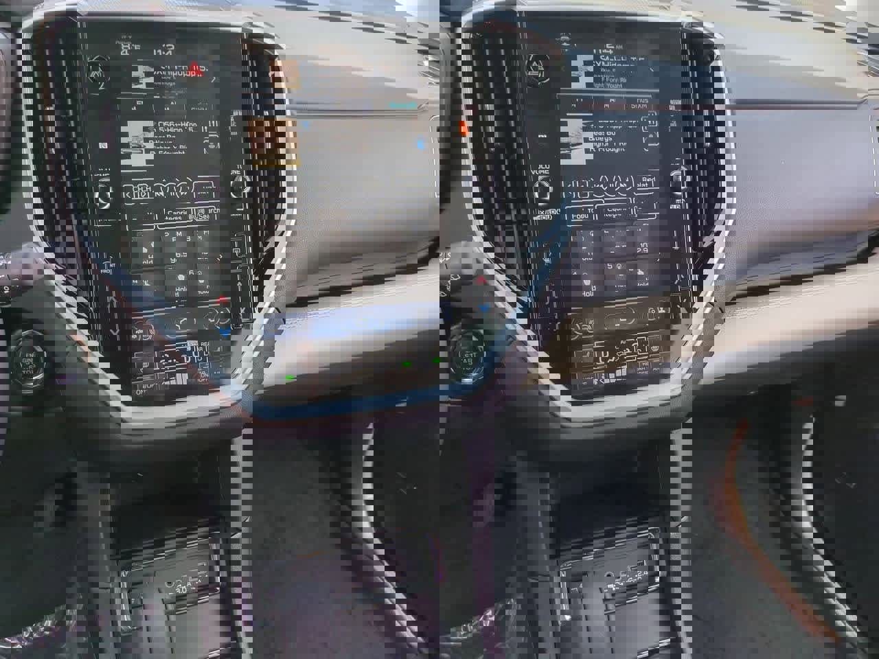 Used 2025 Subaru Ascent Limited image 28