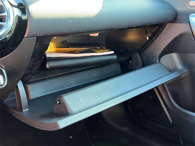 Used 2023 Mercedes-Benz CLA 250 4MATIC image 29