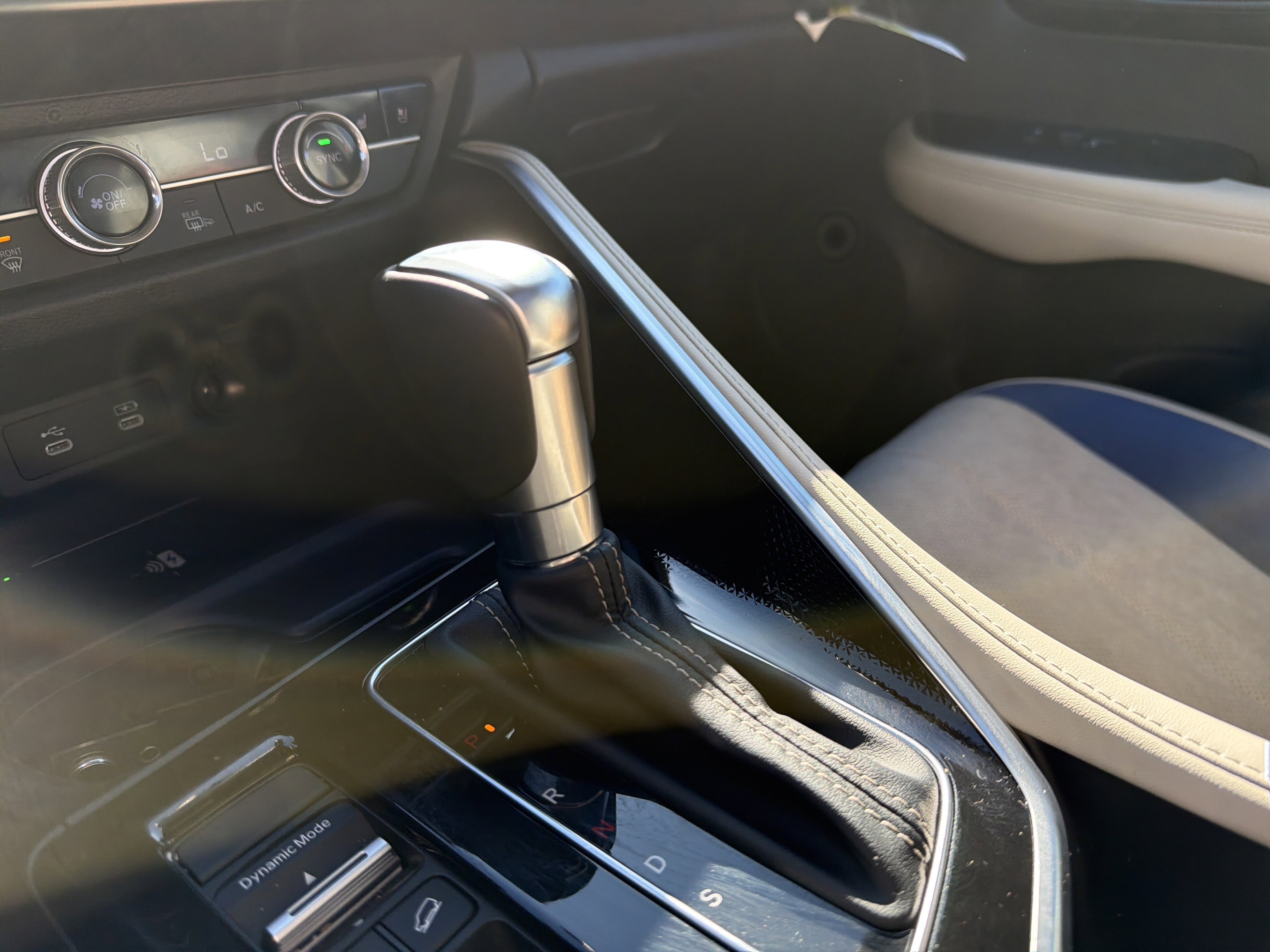 Certified 2025 Acura ADX A-Spec image 26