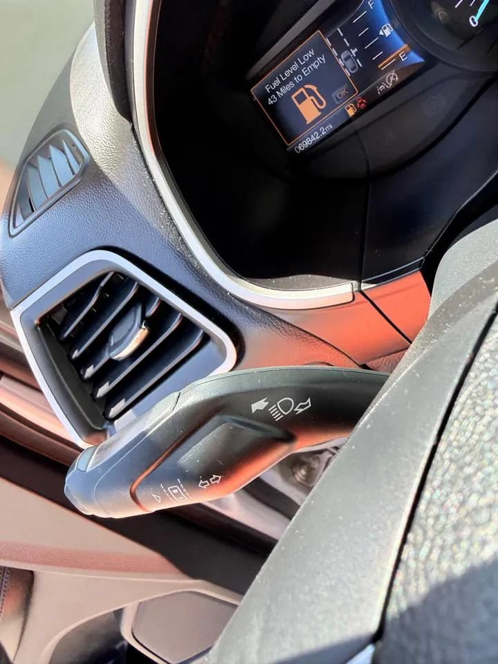 Used 2019 Ford Edge SEL w/ Equipment Group 201A FWD image 20