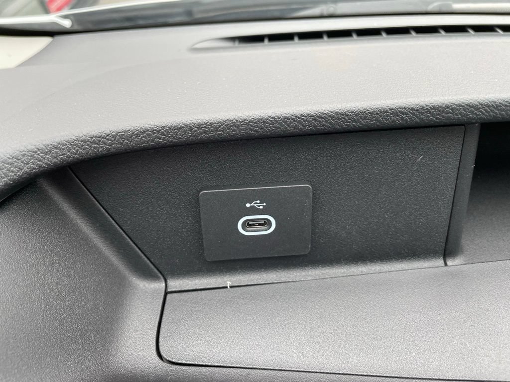New 2026 Ford Transit 250 Low Roof AWD image 19