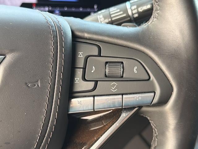 Certified 2024 Cadillac Escalade Premium Luxury Platinum AWD/4WD image 30