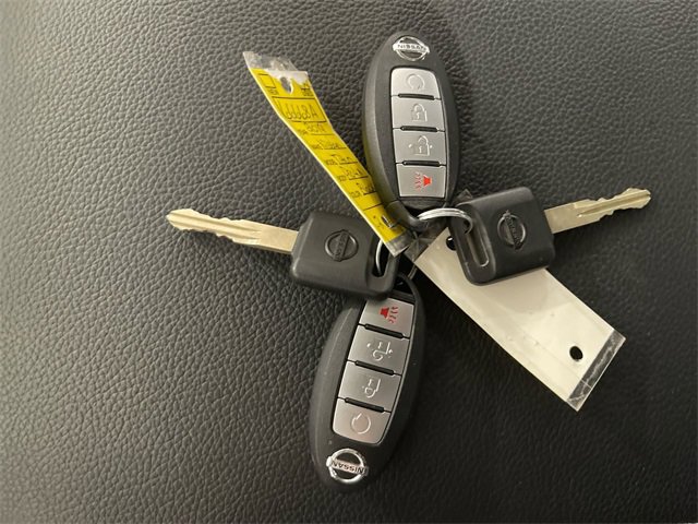 Used 2019 Nissan Titan PRO-4X w/ Pro-4x Convenience Package image 21