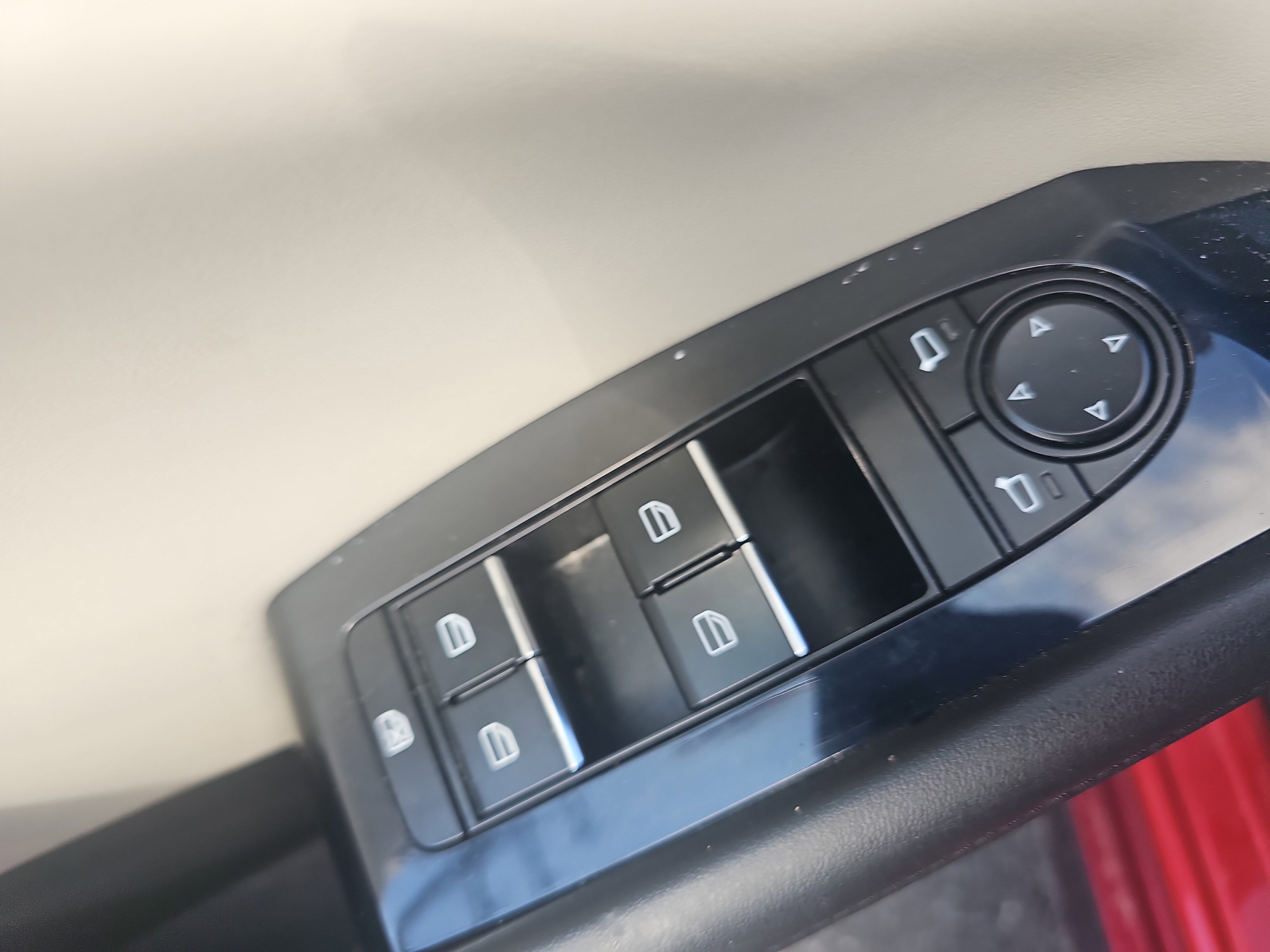 Used 2020 MAZDA MAZDA3 AWD Hatchback w/ Preferred Pkg image 16