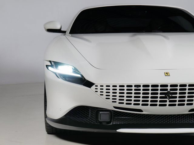 Used 2022 Ferrari Roma RWD image 30