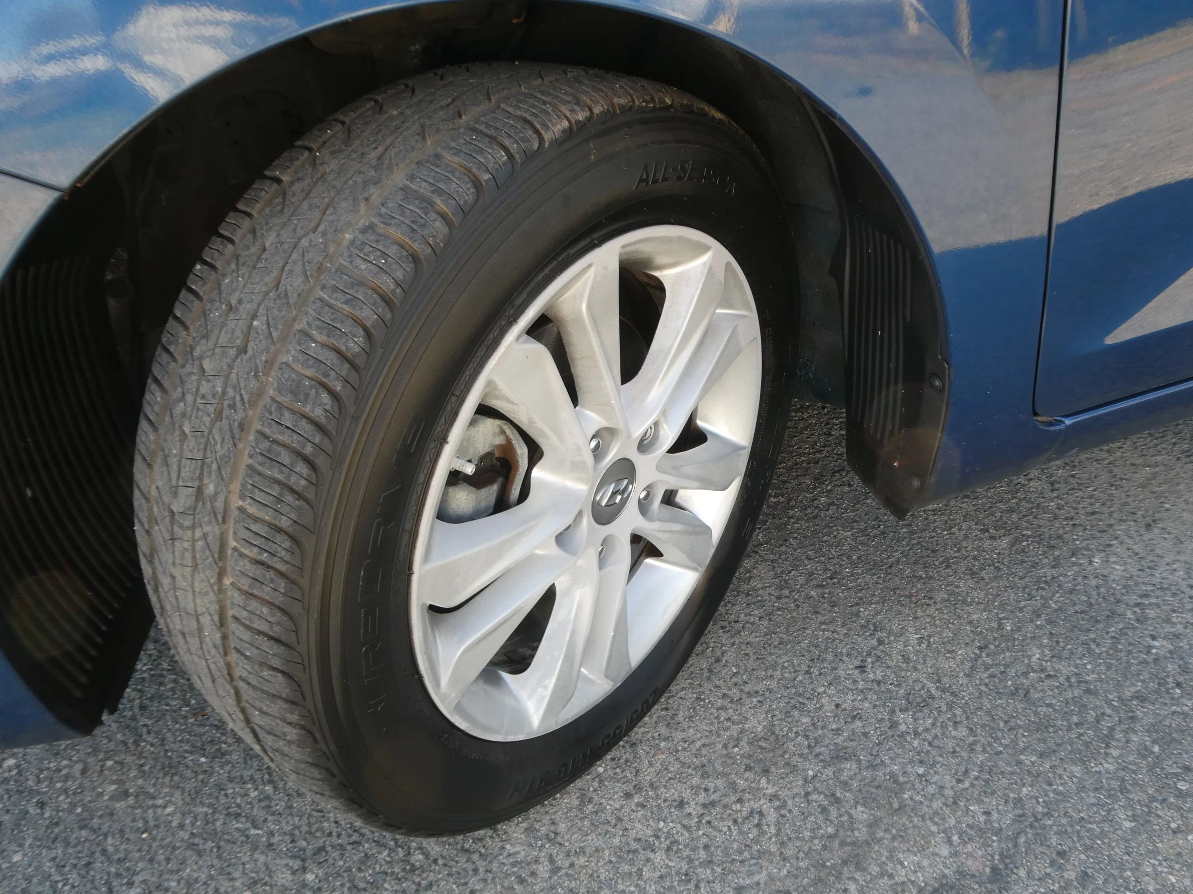Used 2015 Hyundai Elantra GT image 26