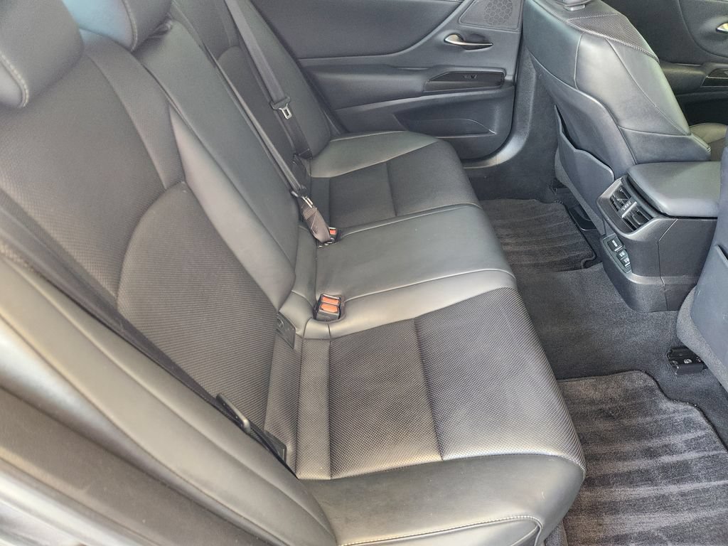 Used 2019 Lexus ES 350 w/ Premium Package FWD image 31