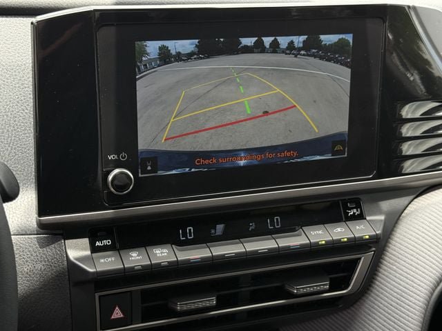 Used 2026 Toyota Camry SE FWD image 18