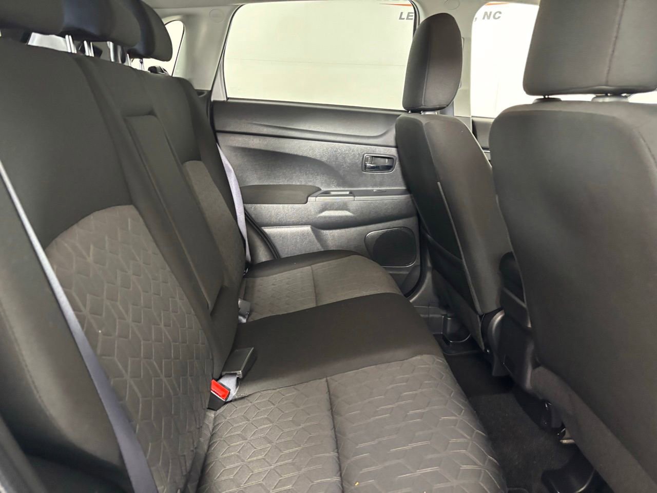 Used 2025 Mitsubishi Outlander Sport AWD image 23