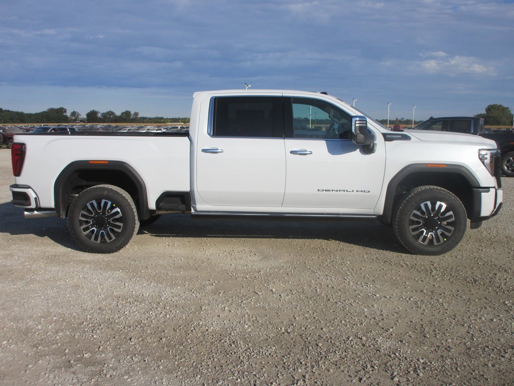 New 2026 GMC Sierra 2500 Denali Ultimate image 3