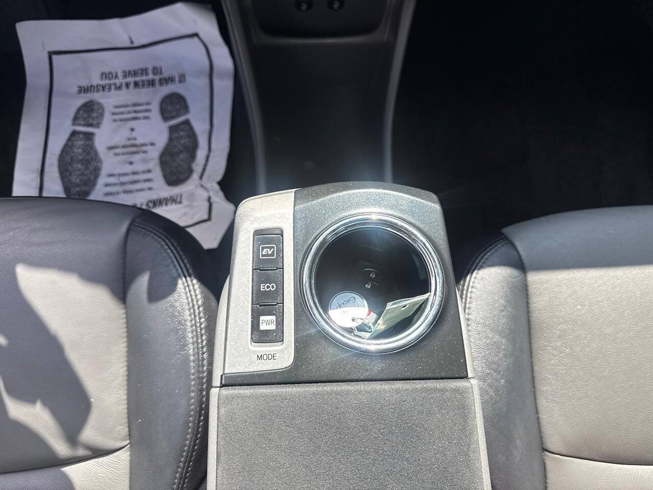 Used 2013 Toyota Prius V Two FWD image 23
