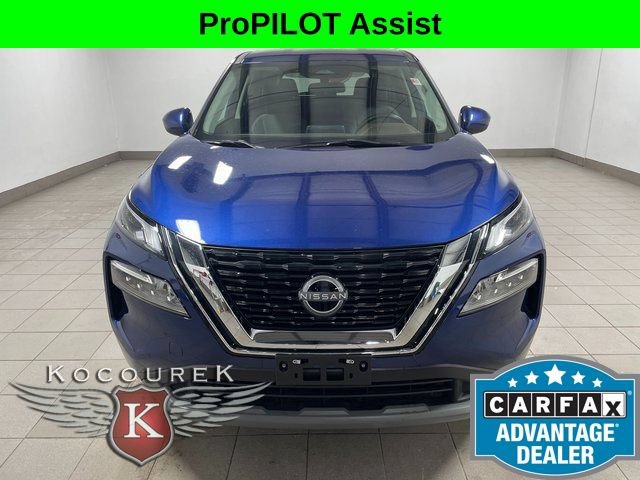 Used 2023 Nissan Rogue SV AWD/4WD image 2
