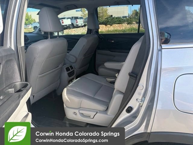 Used 2019 Honda Pilot Touring image 19
