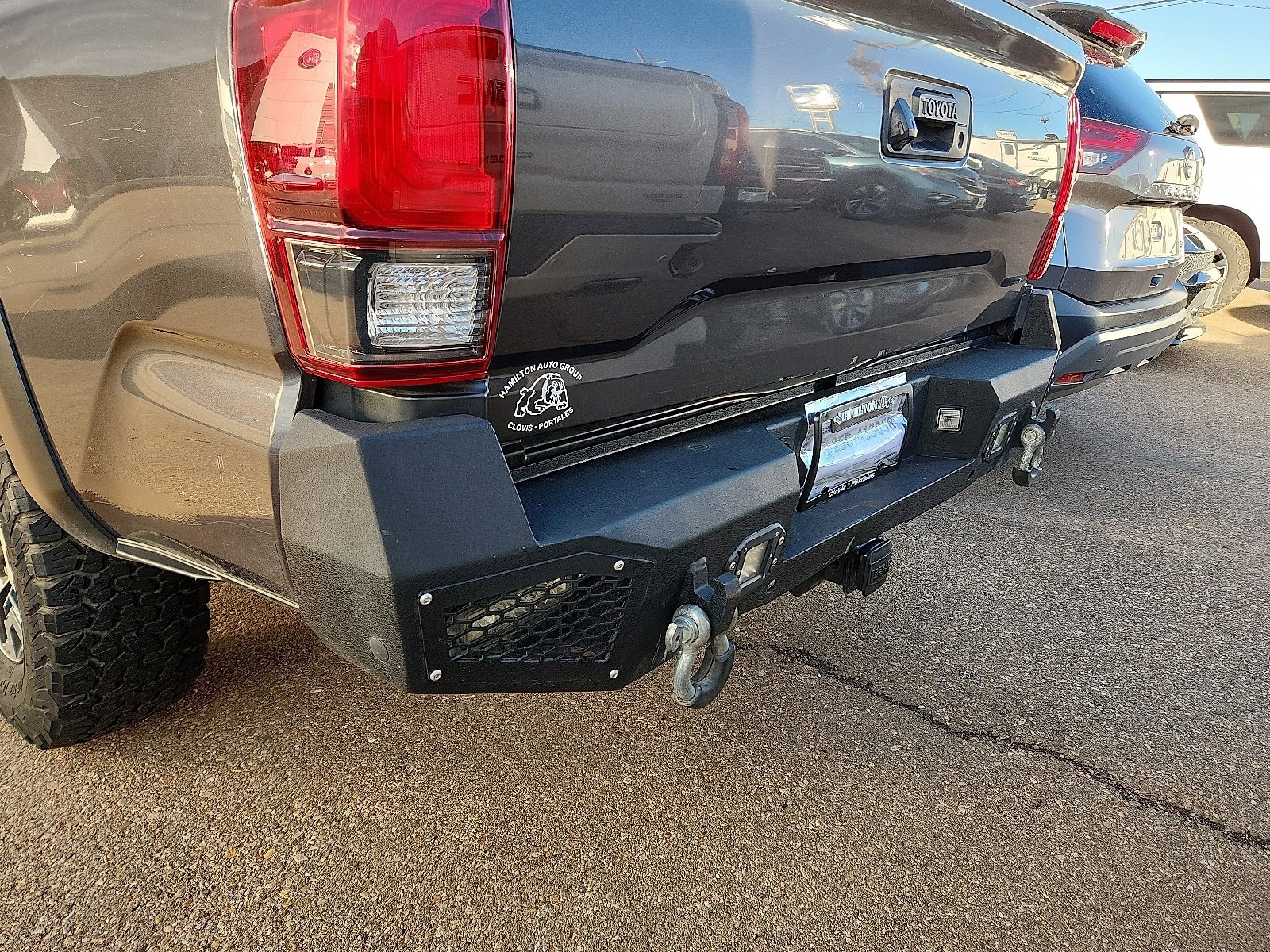 Used 2019 Toyota Tacoma TRD Off-Road image 6