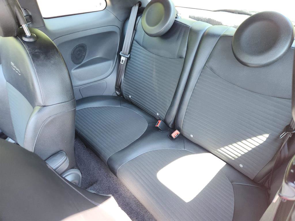 Used 2015 FIAT 500 Sport image 23