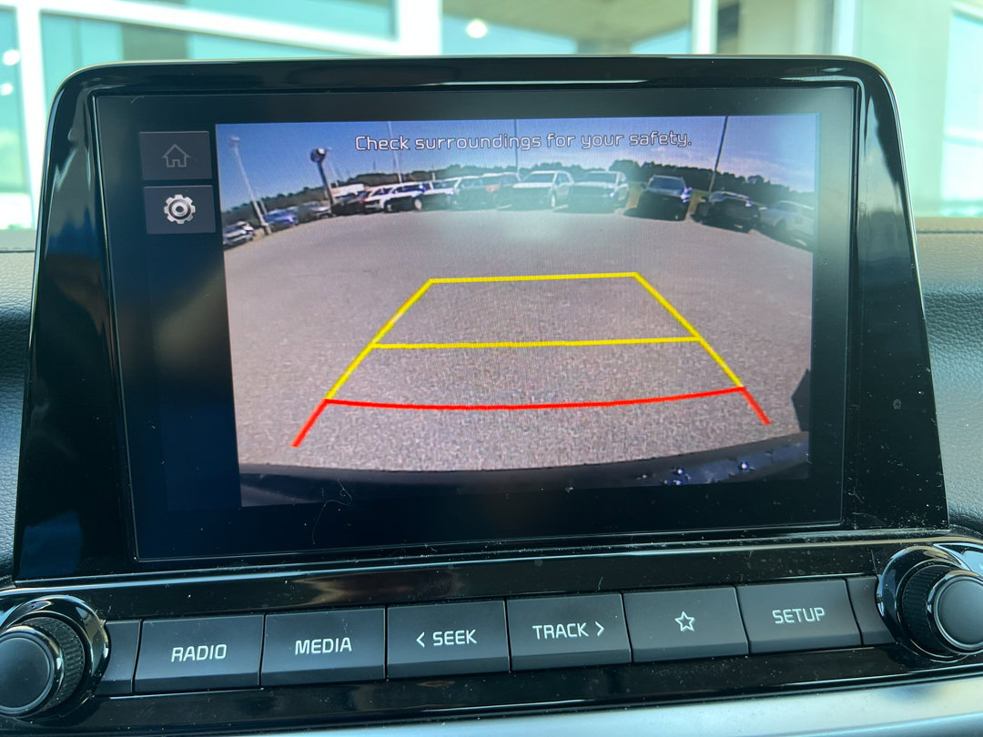 Used 2023 Kia Forte LXS w/ LXS Technology Package image 17