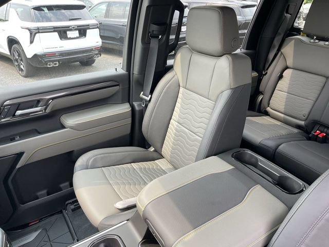 New 2026 Chevrolet Silverado 2500 ZR2 AWD/4WD image 24