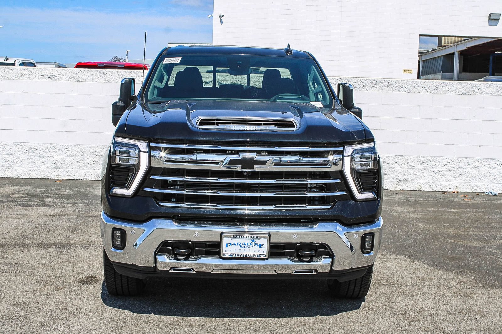 New 2026 Chevrolet Silverado 2500 LTZ w/ LTZ Plus Package AWD/4WD image 2