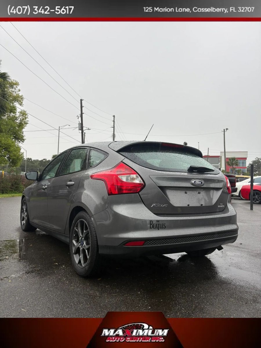 Used 2014 Ford Focus SE w/ Equipment Group 201A FWD image 4