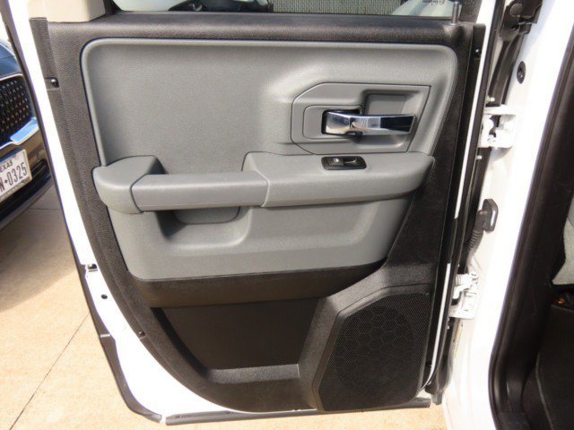 Used 2015 RAM 1500 Classic SLT image 17