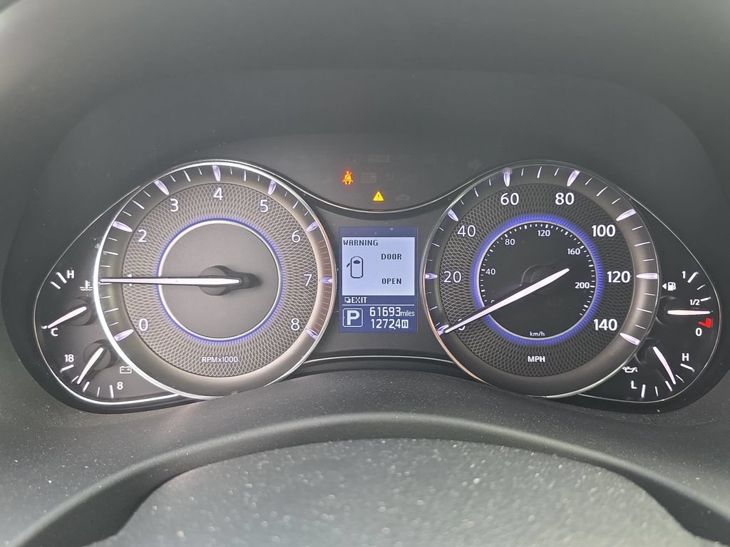 Used 2019 INFINITI QX80 Luxe w/ All-Season Package RWD image 7