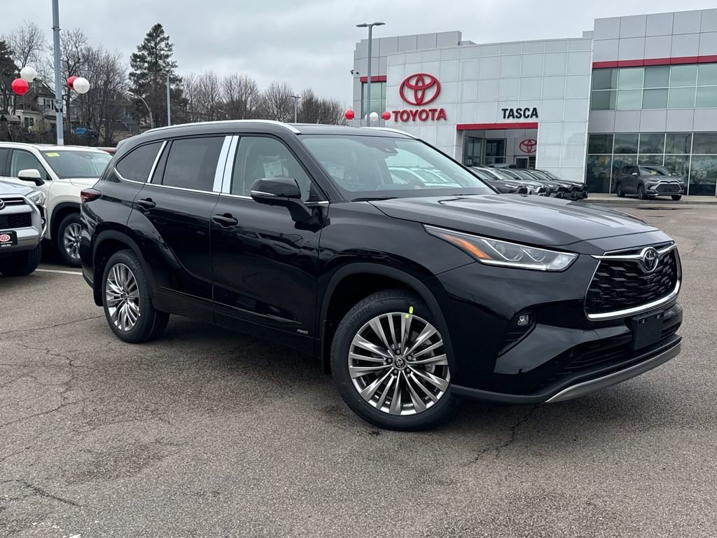 New 2026 Toyota Highlander Platinum image 1