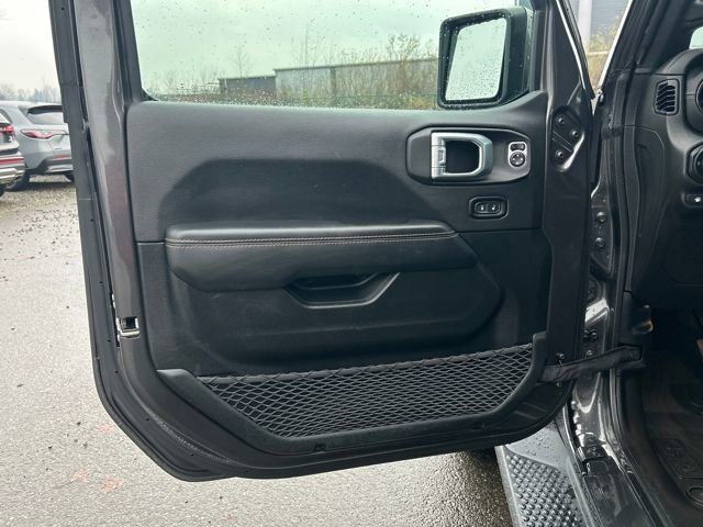 Used 2021 Jeep Wrangler Unlimited Sahara AWD/4WD image 15