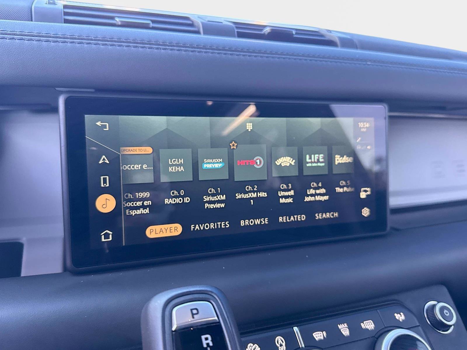 Used 2024 Land Rover Defender 90 S image 18