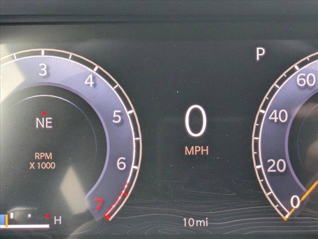 New 2024 Jeep Grand Cherokee L Altitude image 10