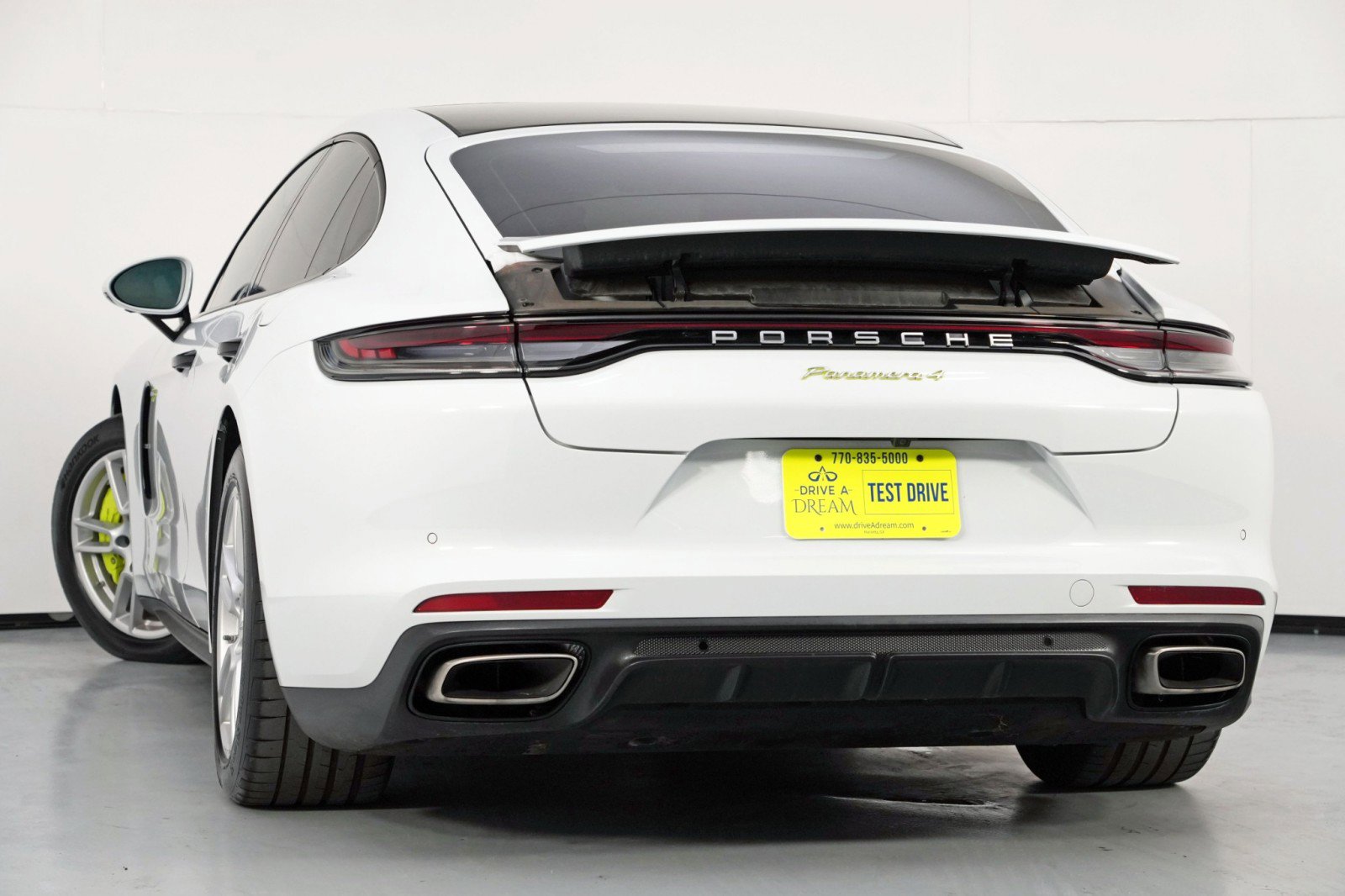 Used 2023 Porsche Panamera 4 image 6
