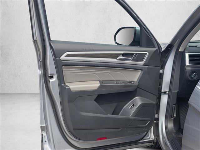 Used 2022 Volkswagen Atlas SE image 12