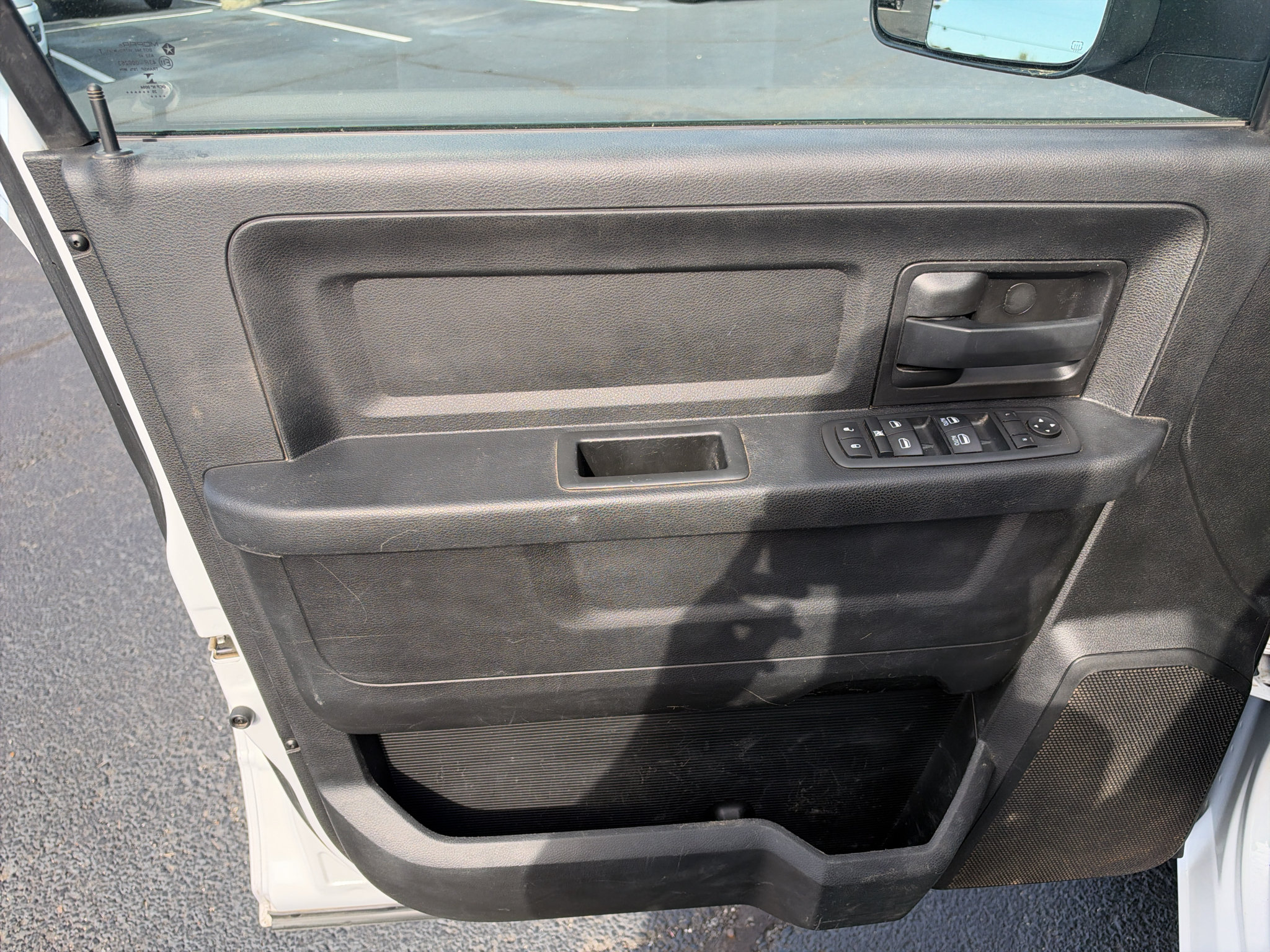Used 2020 RAM 2500 Tradesman RWD image 16