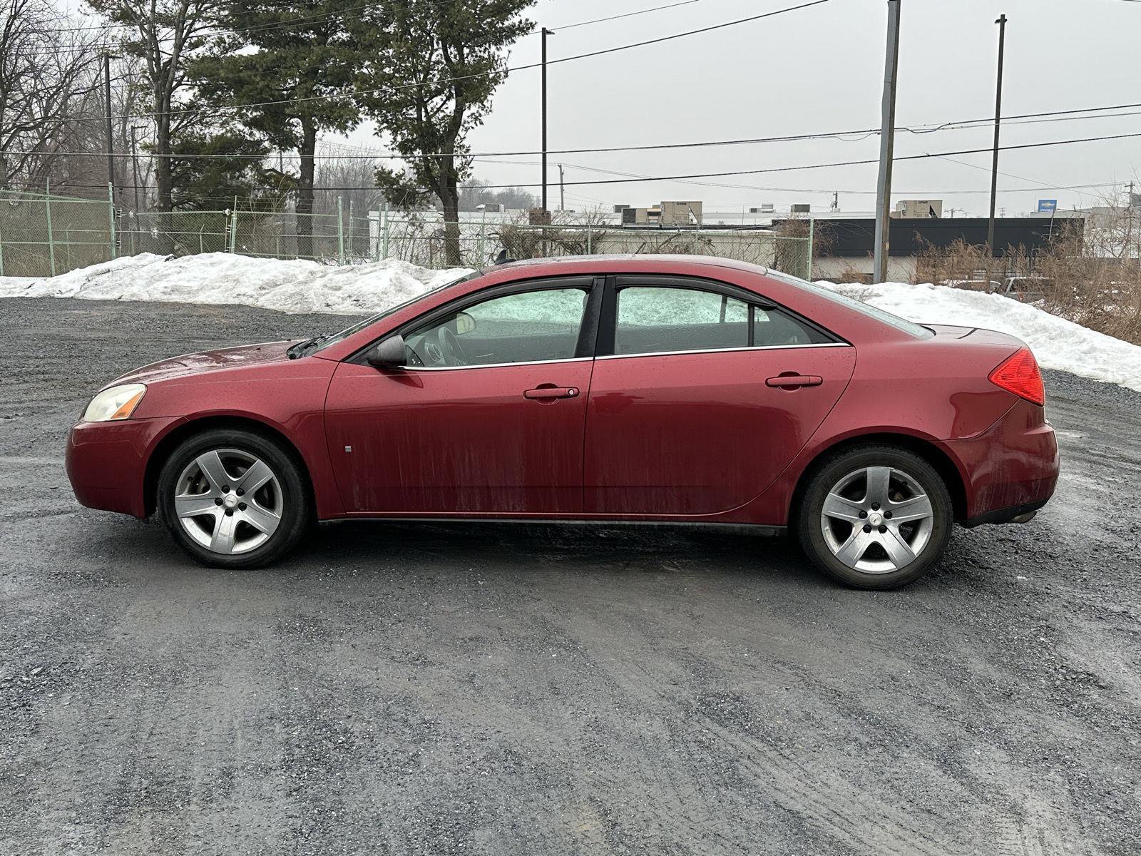 Used 2009 Pontiac G6 Sedan w/ Sun And Sound Package image 5
