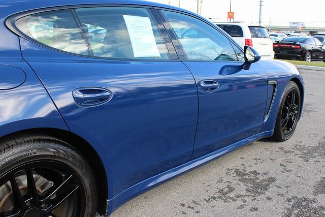 Used 2015 Porsche Panamera 4 image 48