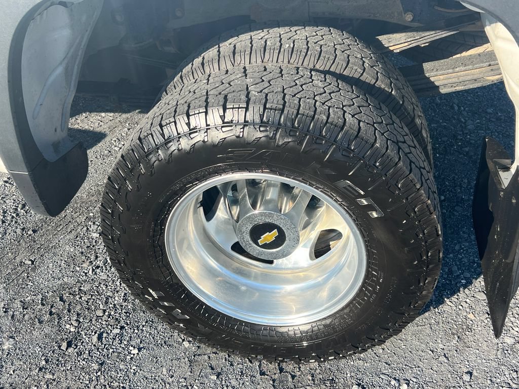 Used 2021 Chevrolet Silverado 3500 High Country w/ Snow Plow Prep/Camper Package AWD/4WD image 22