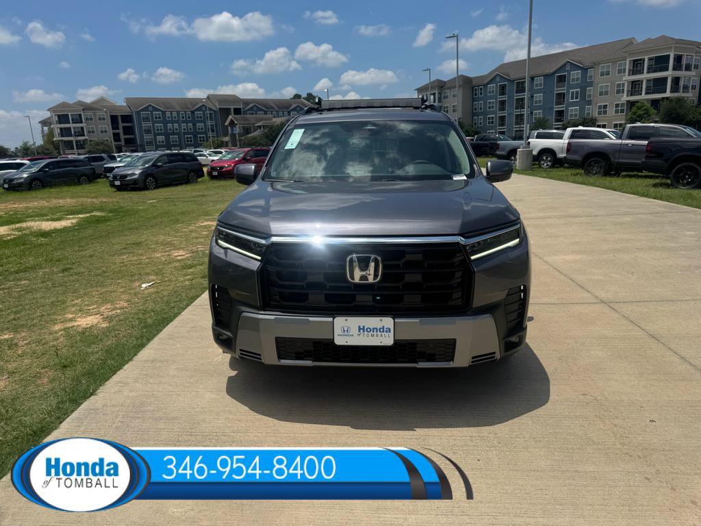 New 2026 Honda Pilot Touring image 2