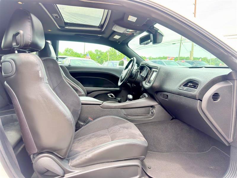 Used 2019 Dodge Challenger R/T Scat Pack w/ T/A Package RWD image 22