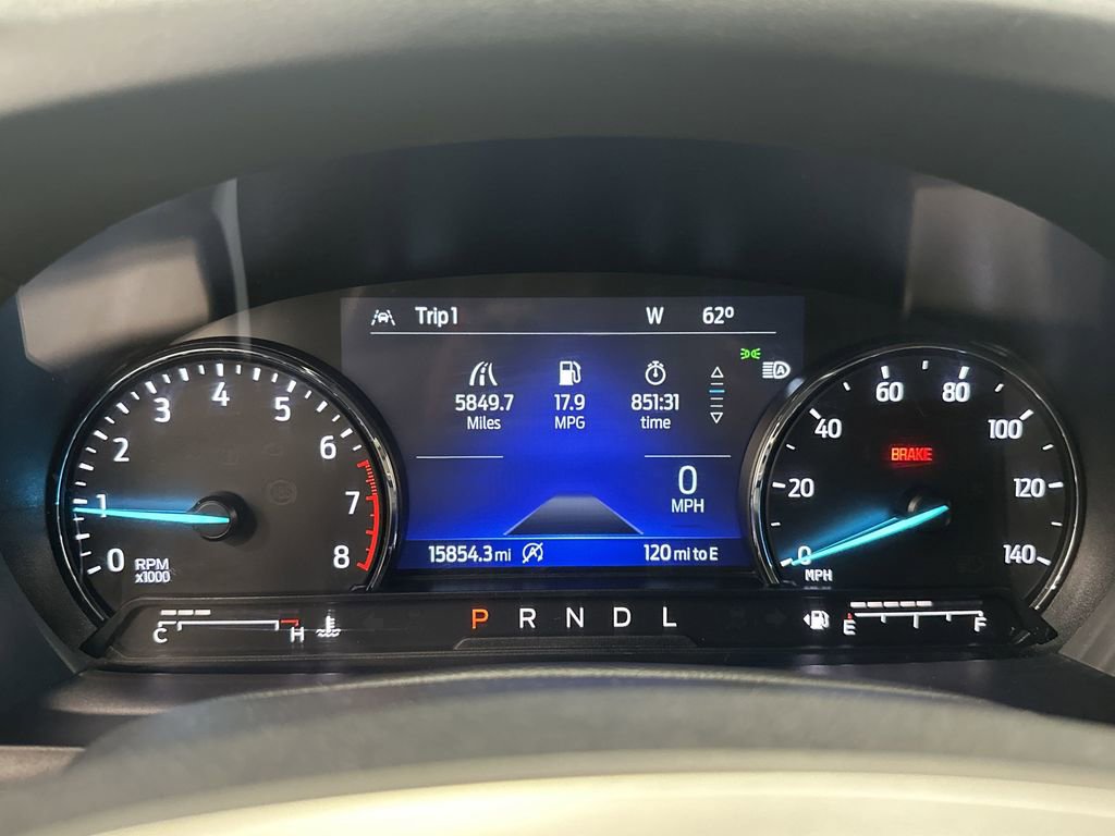 Used 2023 Ford Explorer XLT w/ Equipment Group 202A image 17