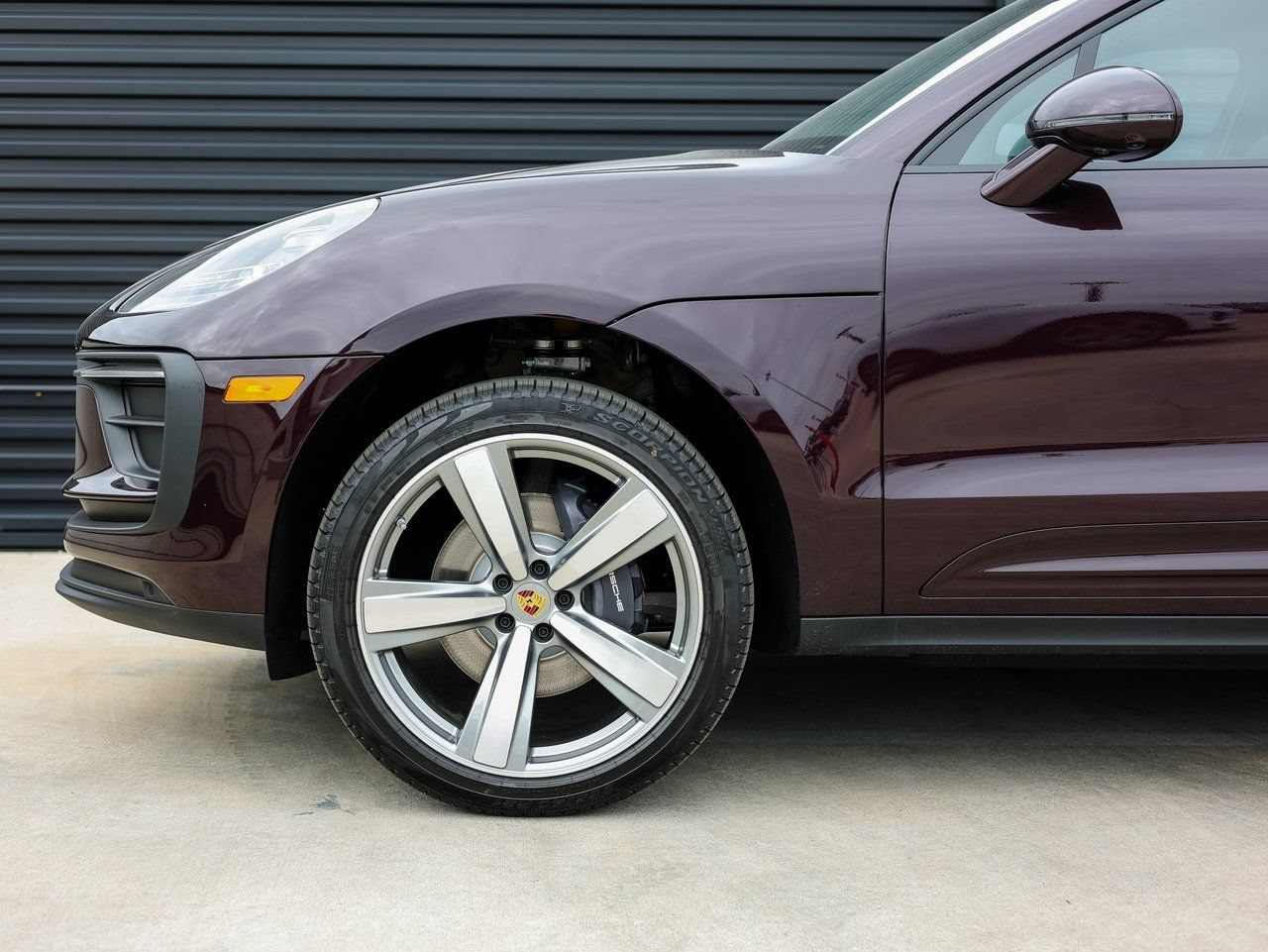 Certified 2026 Porsche Macan AWD/4WD image 11