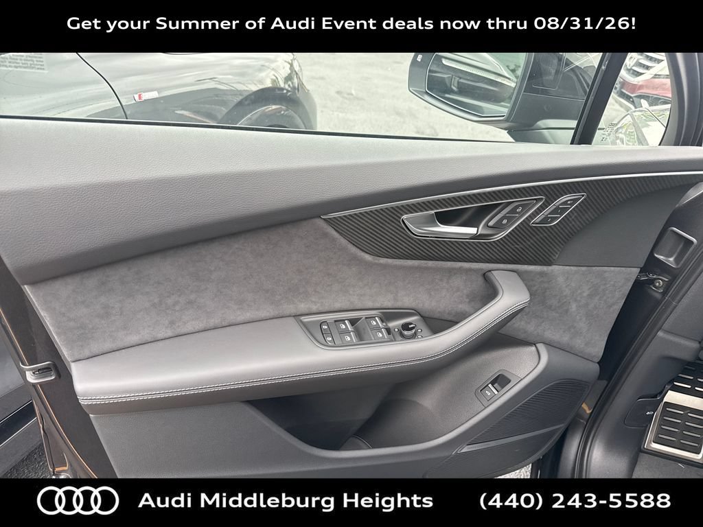 New 2026 Audi SQ7 Premium Plus AWD/4WD image 9